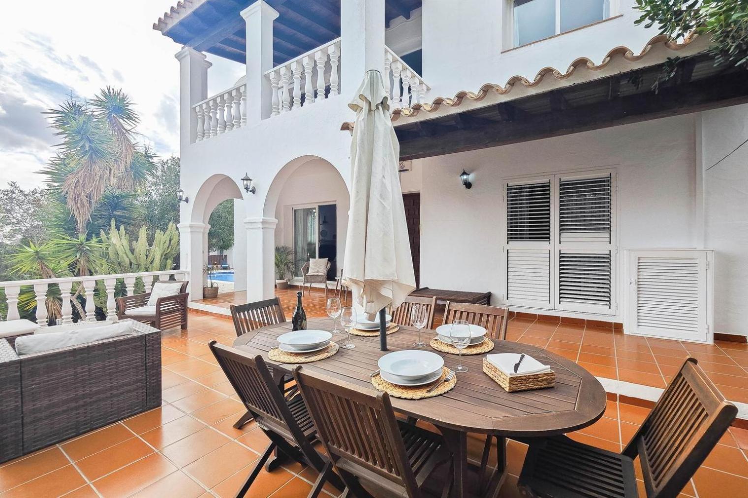 Villa Mercedes Cala Llonga  Extérieur photo